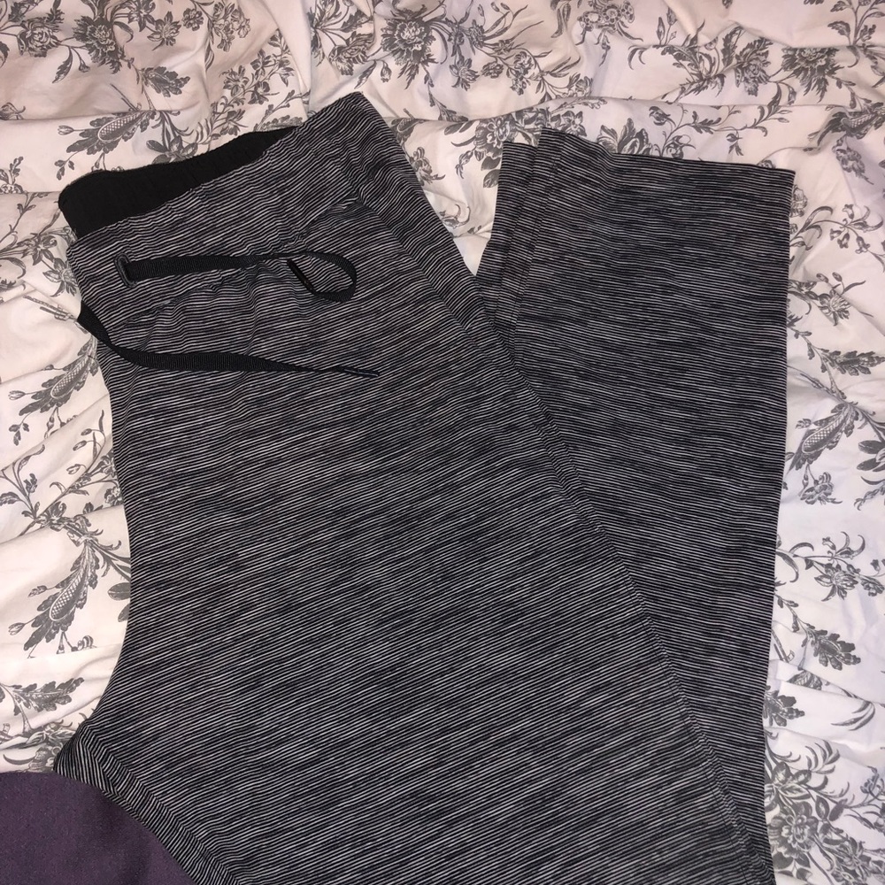 Lululemon sweats
